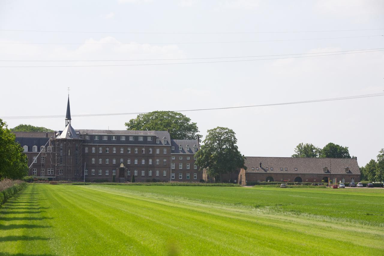 Herberg De Brabantse Kluis Aarle-Rixtel Eksteriør bilde